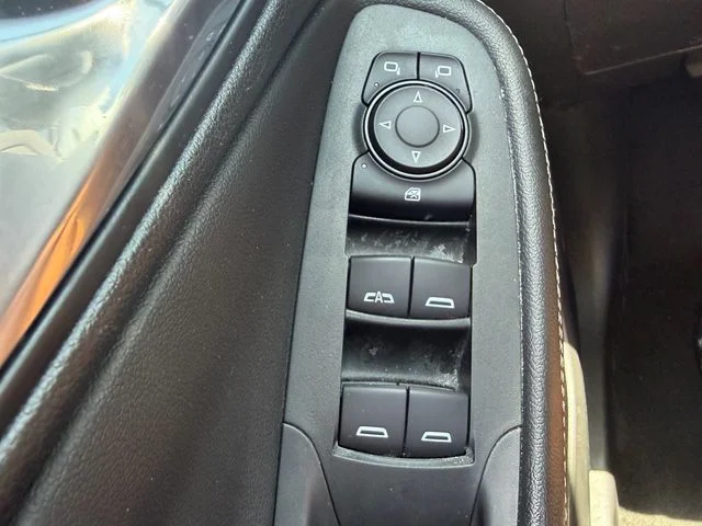 Used 2020 Gray Buick Preferred image 32