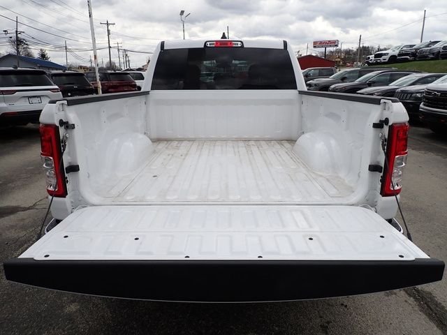 Used 2023 White Ram Big Horn/Lone Star image 6