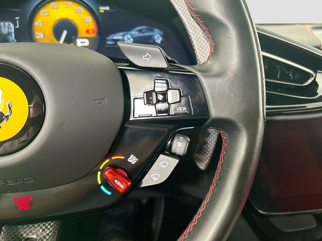Used 2025 Bianco Artico Ferrari  image 12