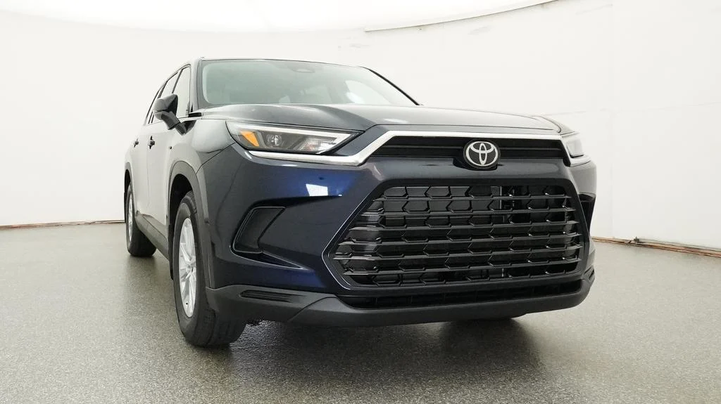 New 2026 Blueprint Toyota Hybrid XLE image 7