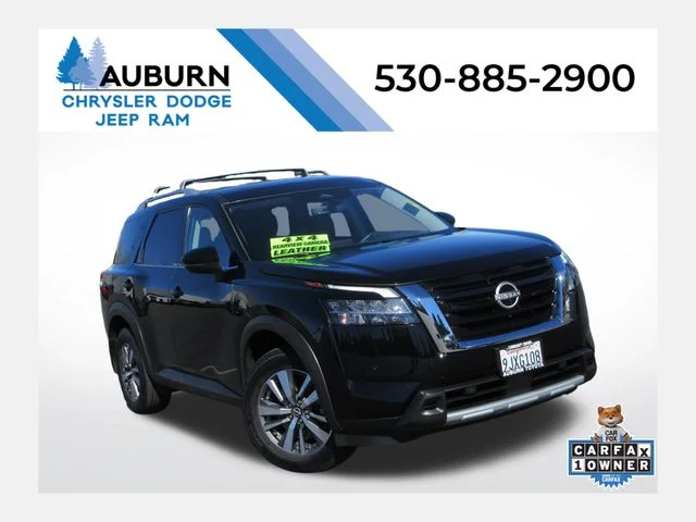 2024 Nissan Pathfinder SL 4WD's photo