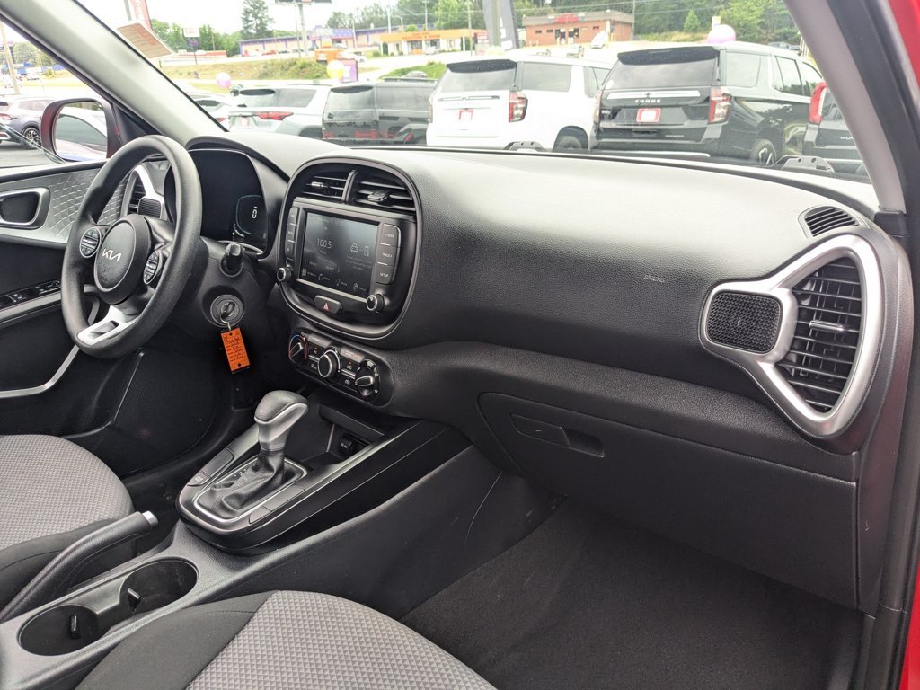 Used 2025 Inferno Red Kia LX image 26