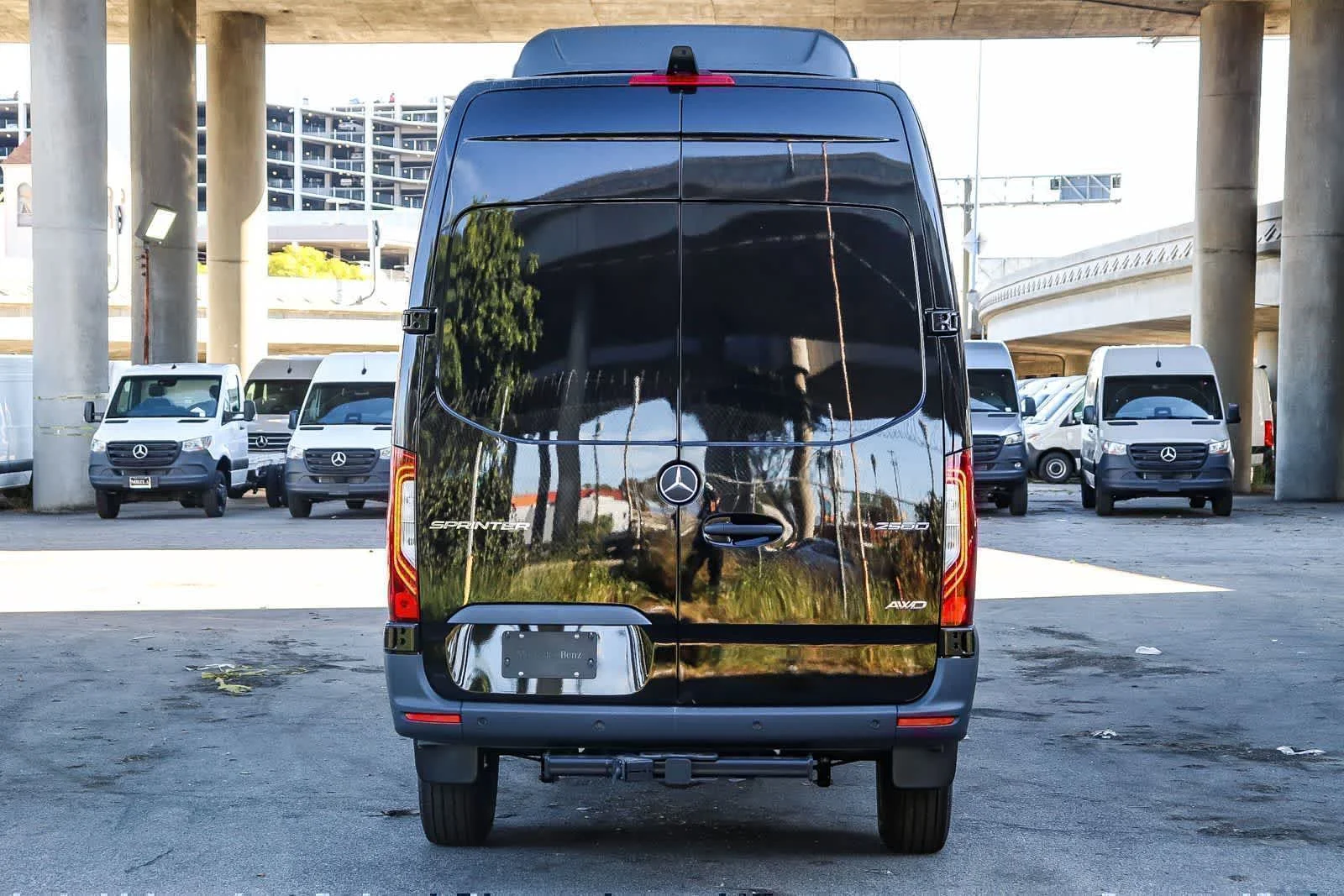New 2026 Obsidian Black Metallic Mercedes-Benz Cargo 170WB High Roof AWD 2.0L I4 Diesel Turbo HO image 5