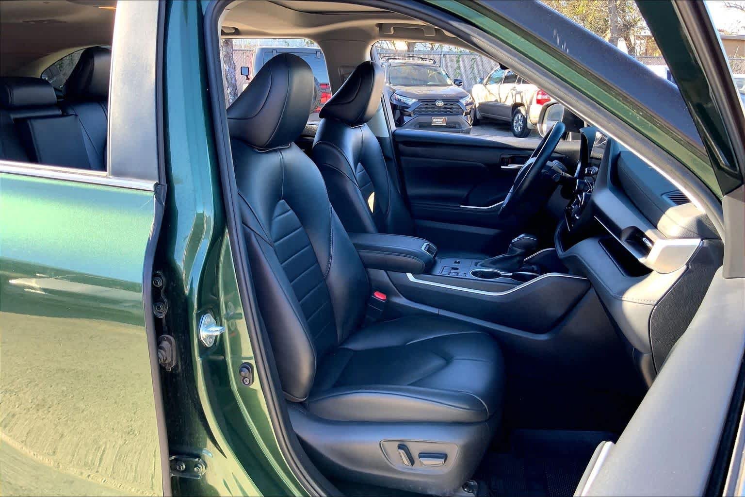 Used 2023 Cypress Toyota XLE image 9