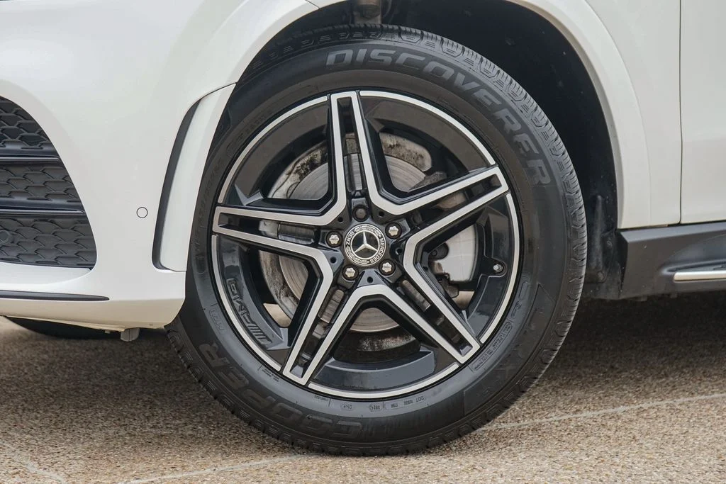 Used 2022  Mercedes-Benz GLE 350 image 2