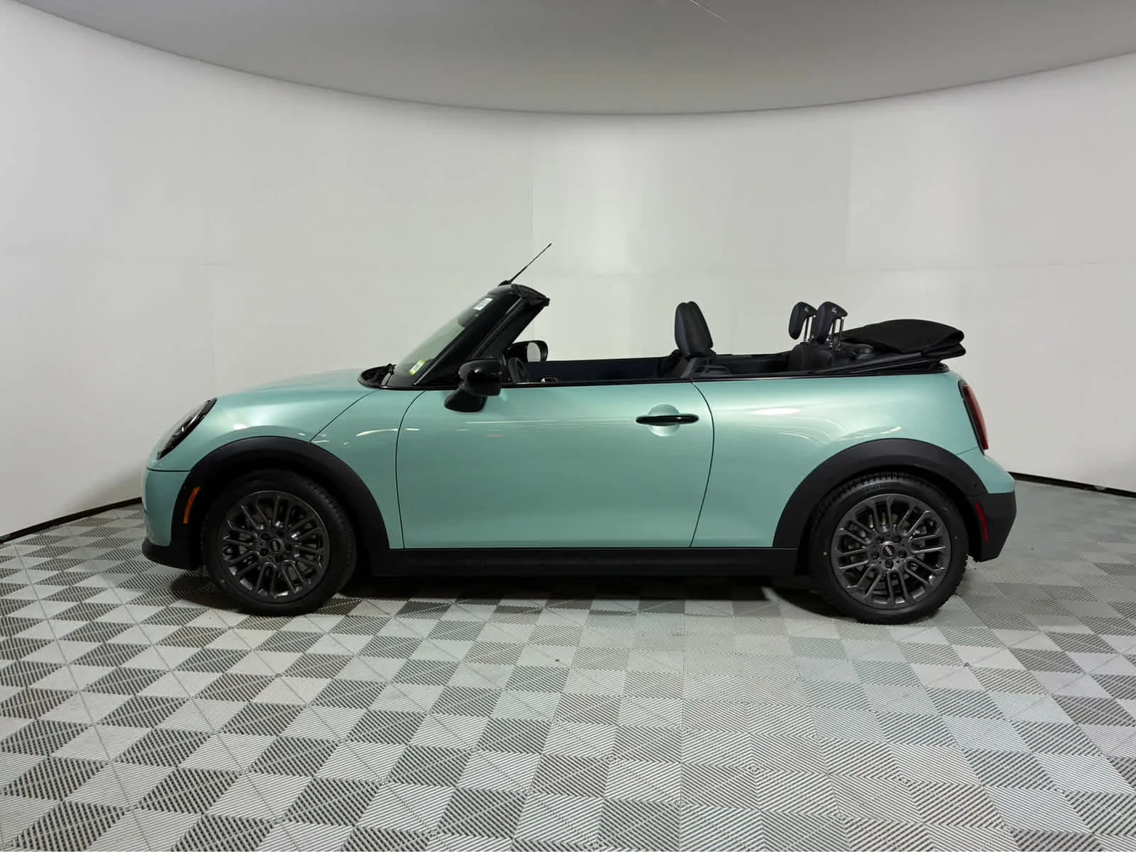 2026 MINI Convertible S - Photo 6