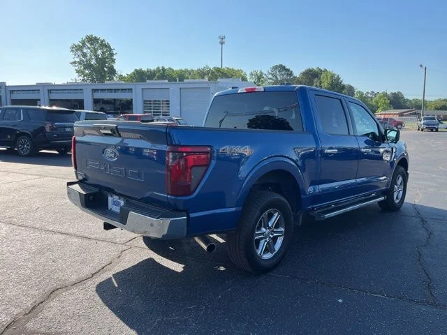 Used 2024 Blue Ford XLT image 2