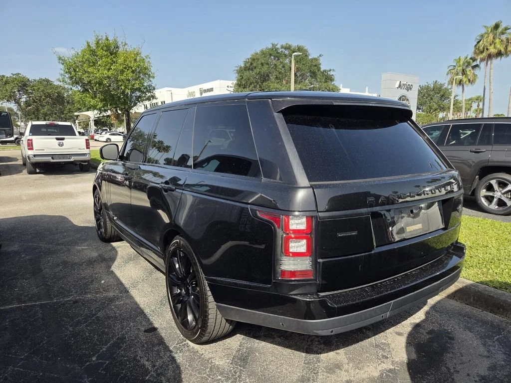 Used 2015 Santorini Black Metallic Land Rover Supercharged image 4