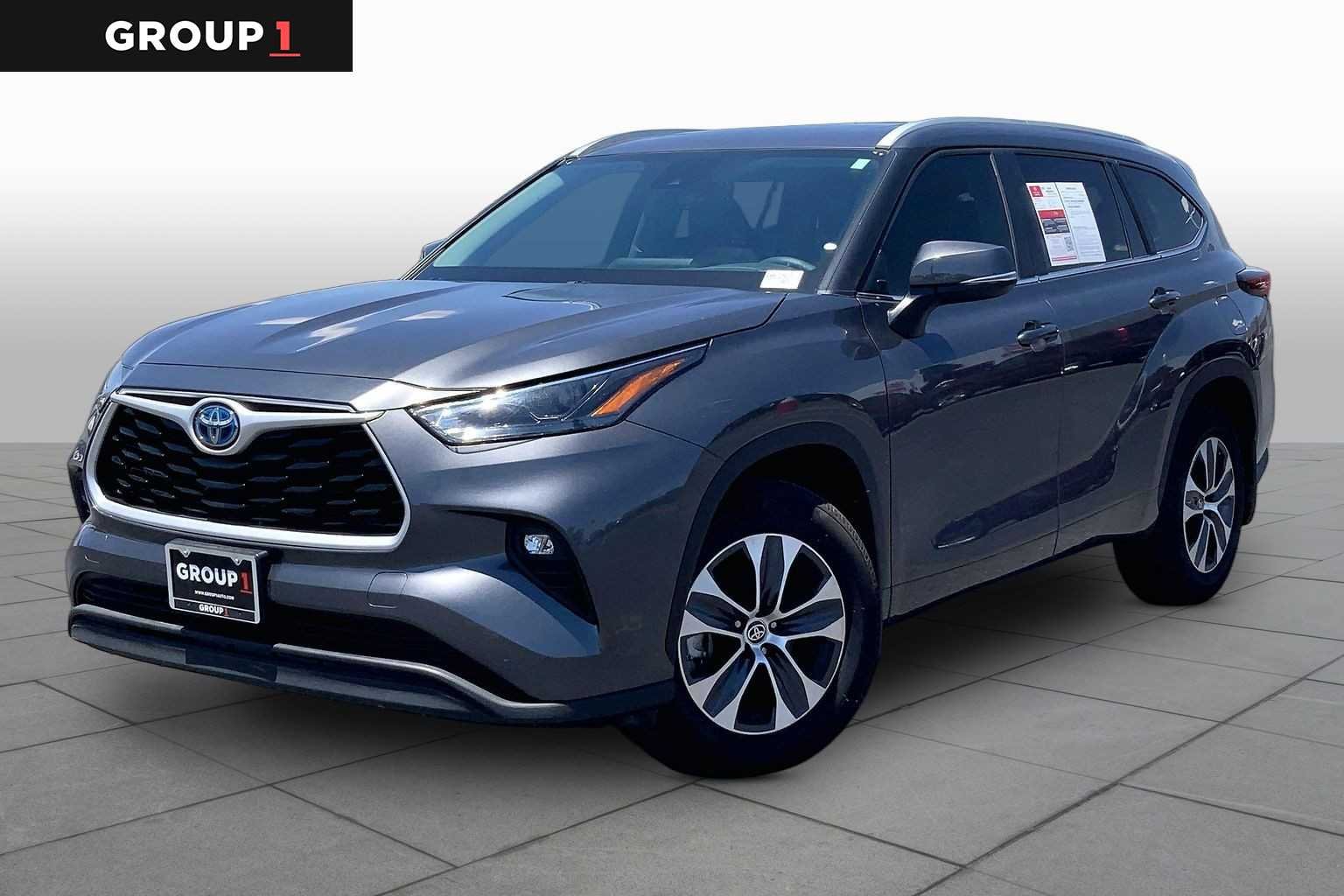 2024 Toyota Highlander Hybrid XLE