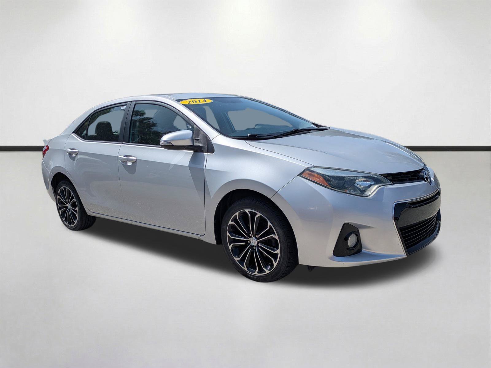 Used 2014 Classic Silver Metallic Toyota S Plus image 1