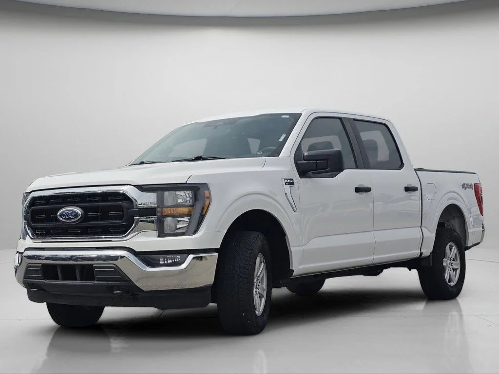 Used 2023 White Ford XLT image 21