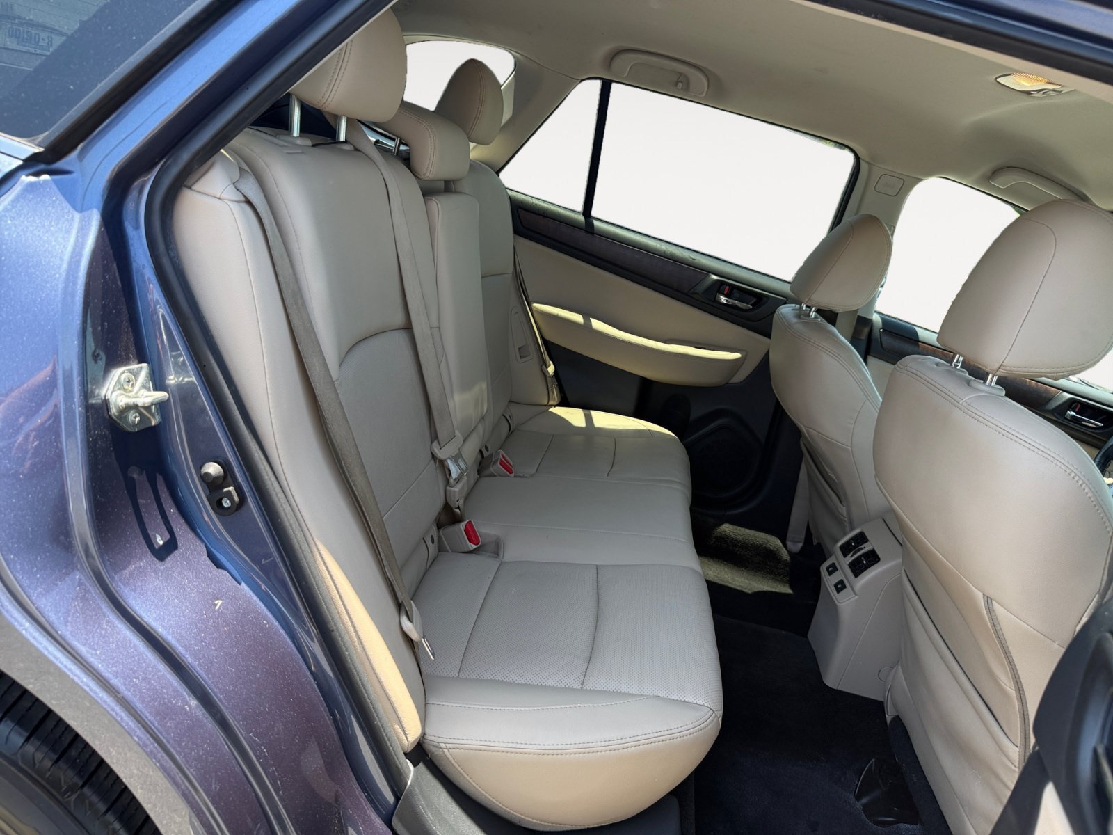 Used 2015 Twilight Blue Metallic Subaru 2.5i image 18
