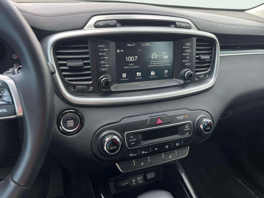 Used 2019 Ebony Black Kia EX image 9