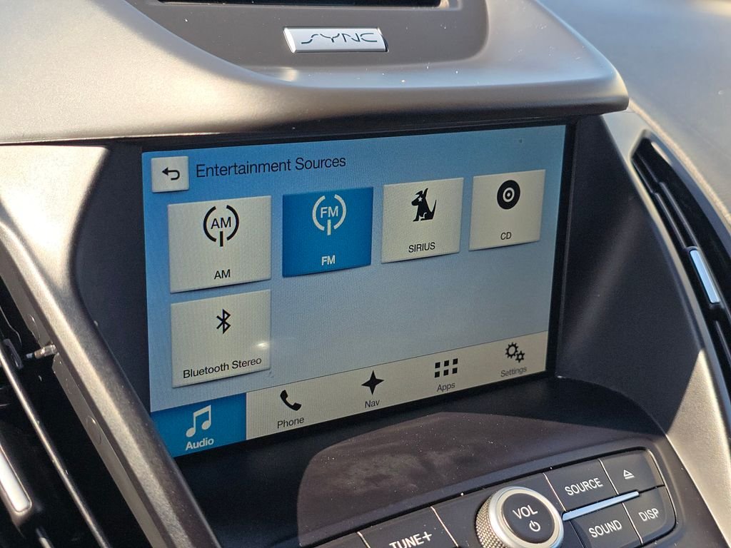 Used 2018 Red Ford SEL image 31