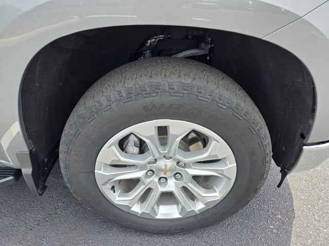 Used 2024 Gray Chevrolet LTZ image 8