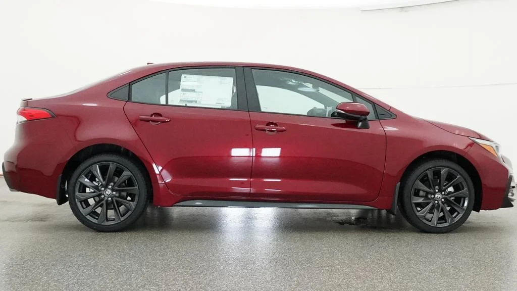 New 2026 Ruby Flare Pearl Toyota SE image 16