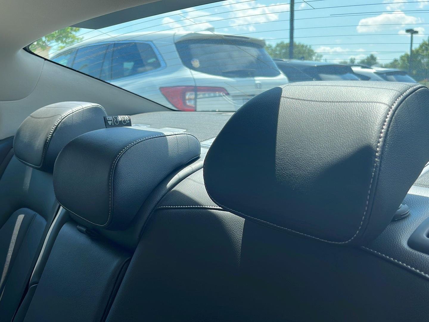 2026 GENESIS G70 Standard - Photo 13