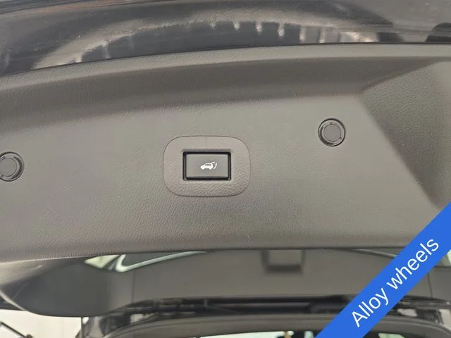 Used 2021 Mineral Black INFINITI Sensory image 18