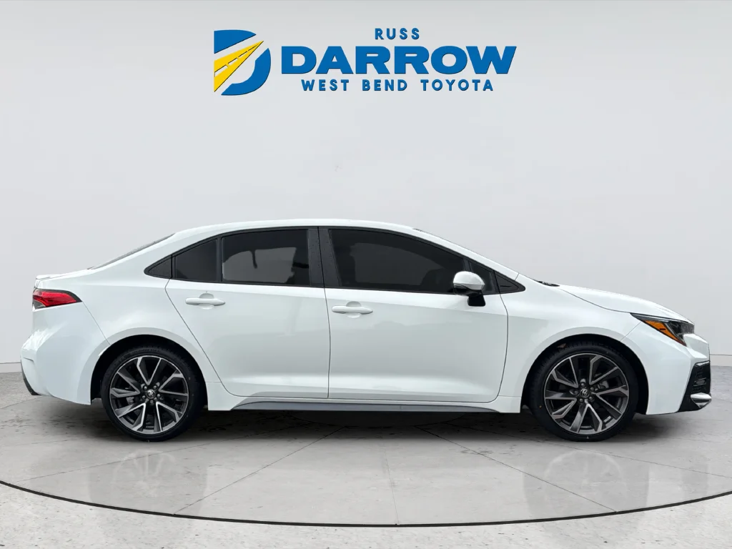 Used 2021 White Toyota SE image 11