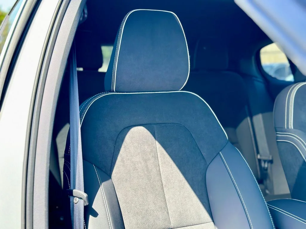 New 2025 Silver Volvo Plus image 14