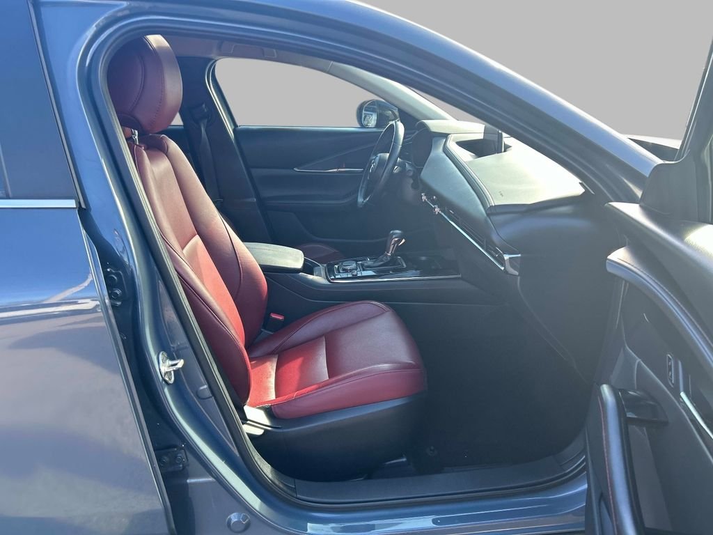 Used 2022 Gray Mazda 2.5 S Carbon Edition image 16