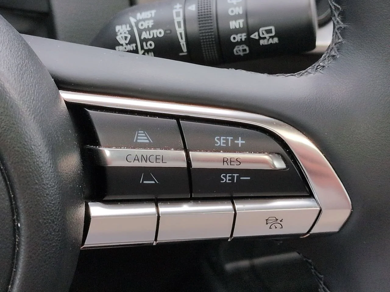 Used 2025 Gray Metallic Mazda Premium Package image 24
