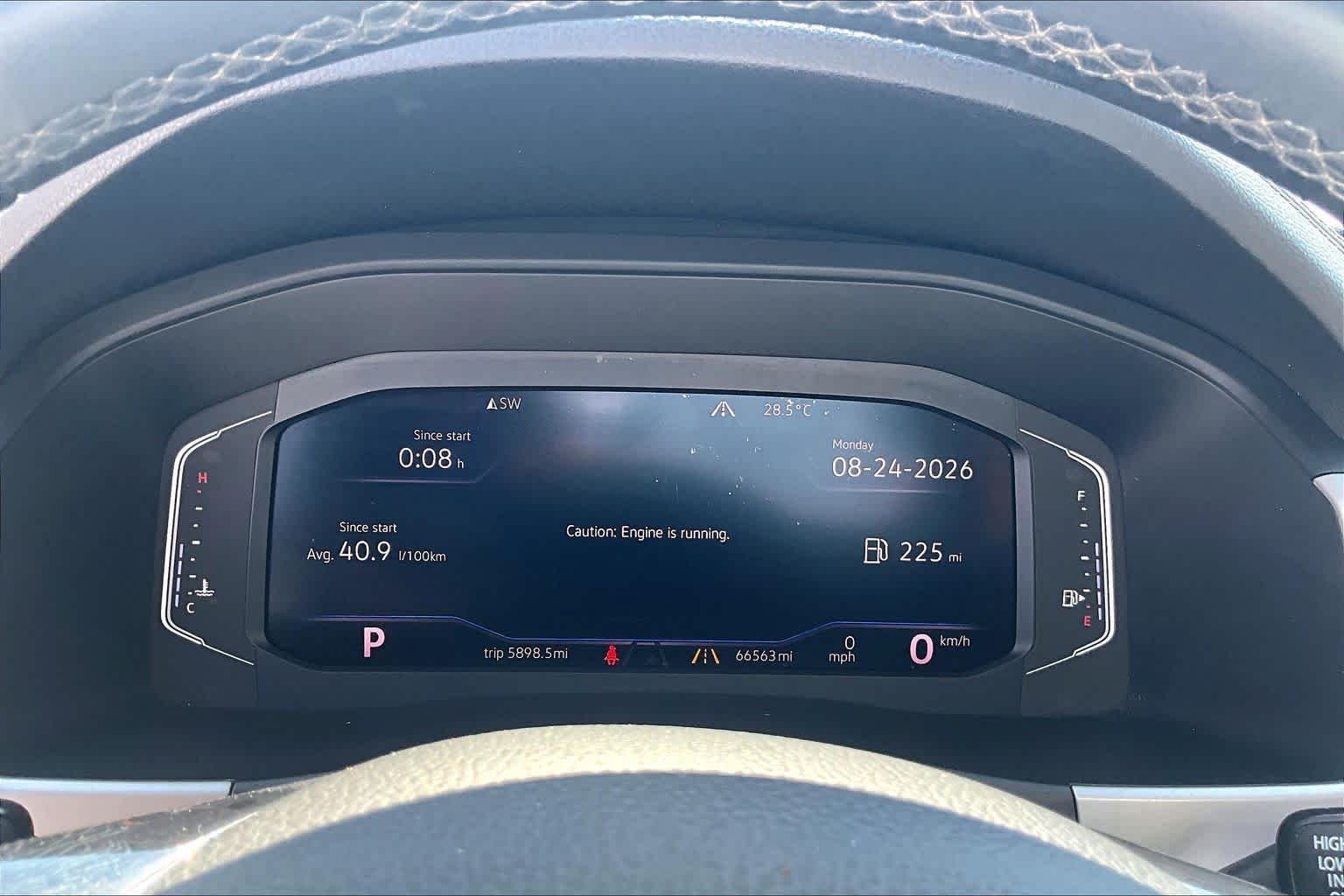 Used 2019 Pure White Volkswagen 3.6L V6 SEL image 22