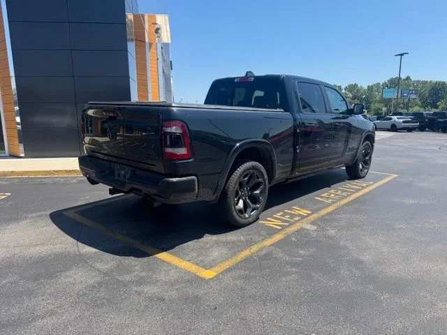 Used 2020 Diamond Black Ram Limited image 5