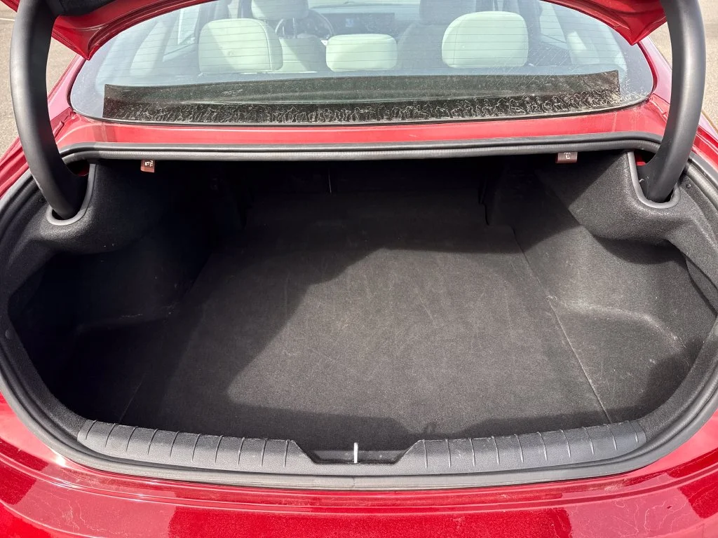 Certified Used 2025 Red Hyundai SEL image 31