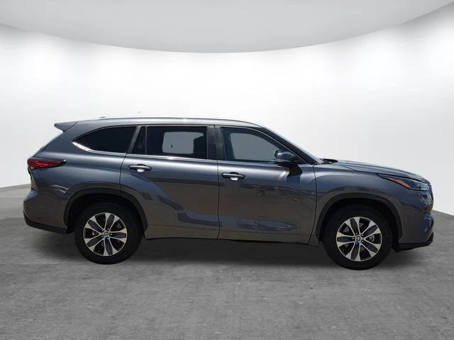 Certified Used 2023 Magnetic Gray Metallic Toyota XLE image 3