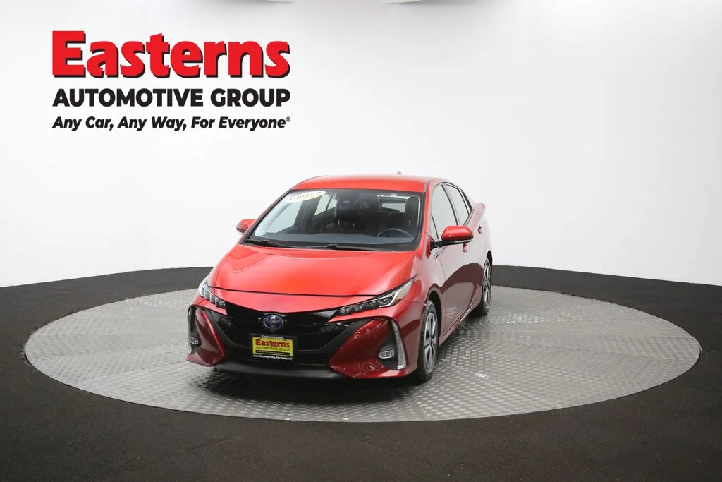 Used 2018 Red Toyota Advanced image 55
