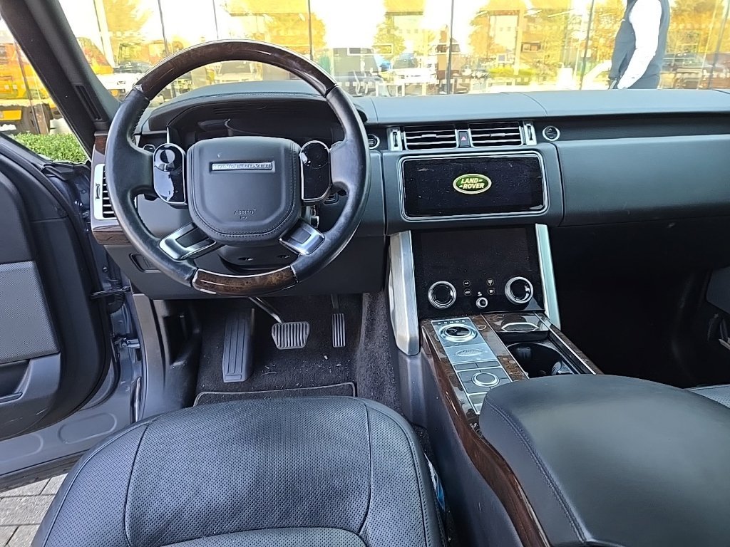 Used 2020 Byron Blue Metallic Land Rover HSE image 15