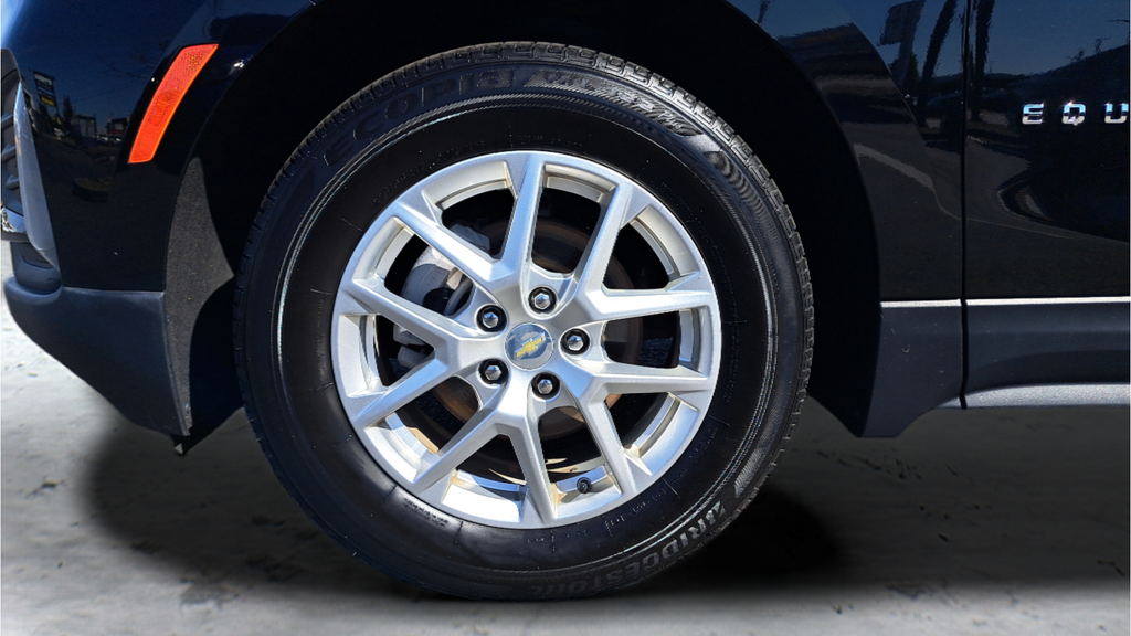 Used 2022 Black Chevrolet LT image 28