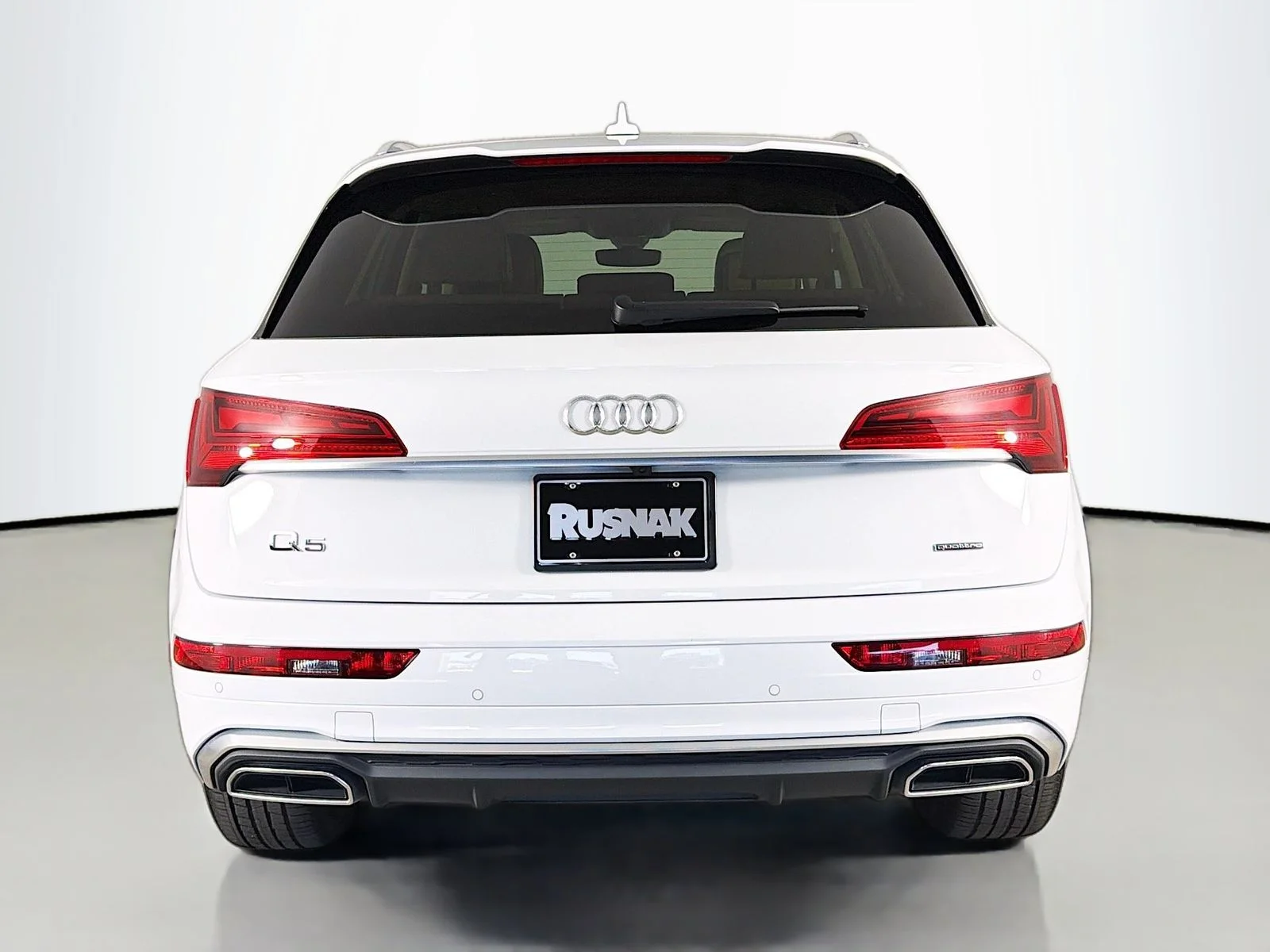 Used 2023 White Audi 55 Premium image 6