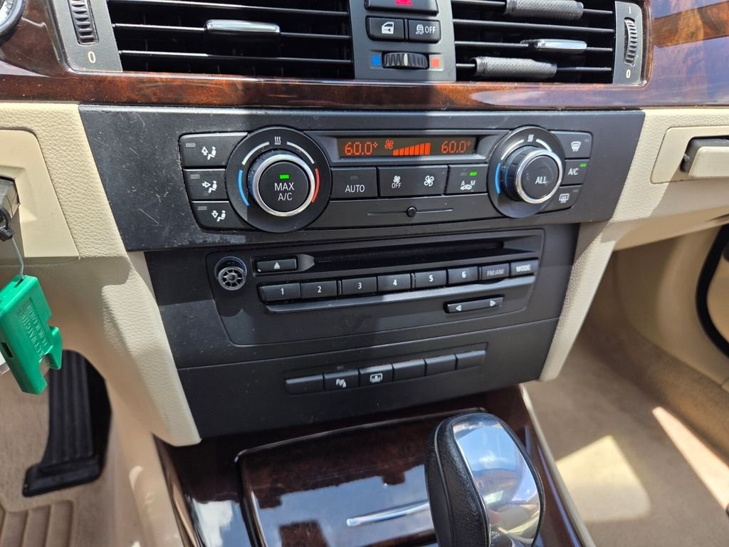 Used 2013 Silver BMW 328i image 24