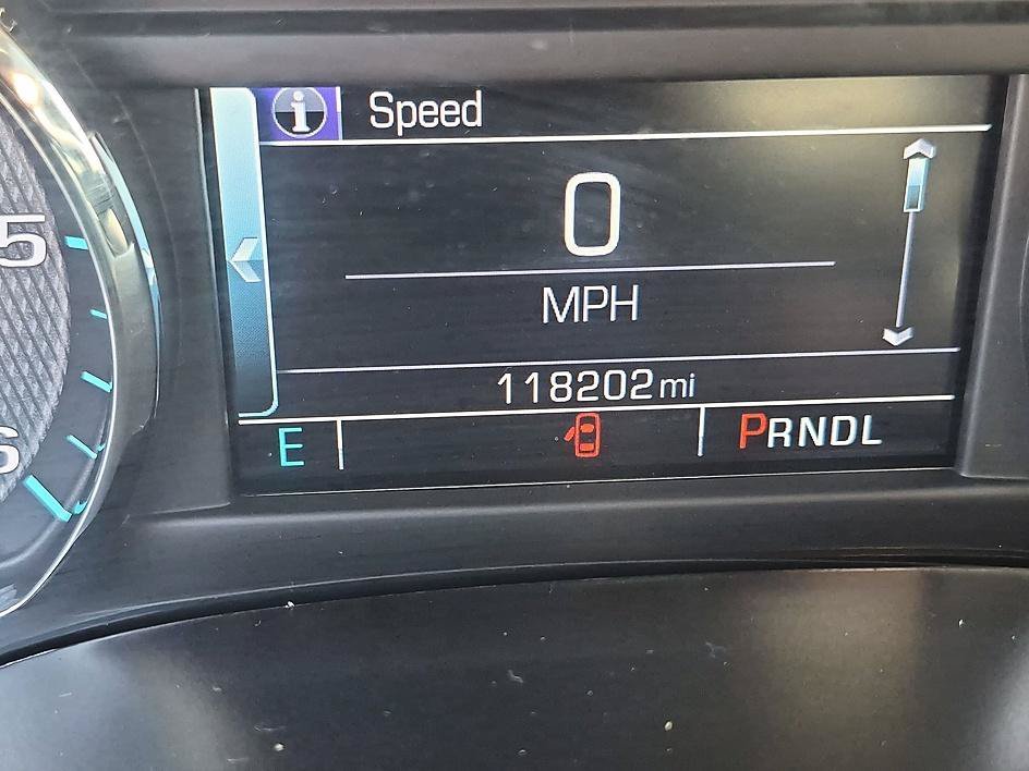 Used 2018 Graphite Metallic Chevrolet LT image 17