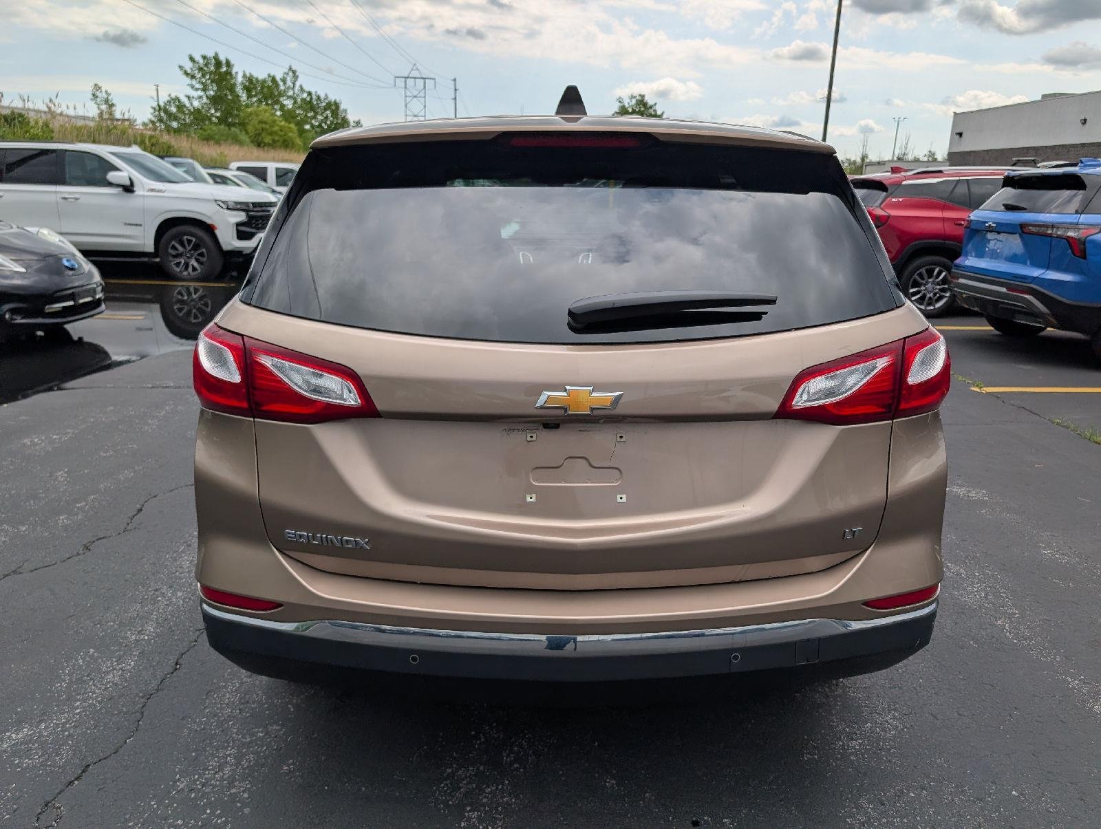Used 2018 SANDY RIDGE METALLIC Chevrolet LT image 6