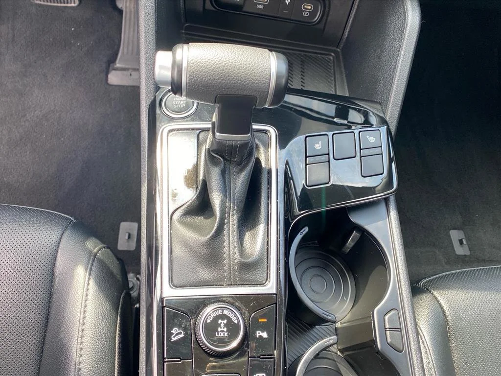 Certified Used 2024 Dawning Red Kia X-Line image 13