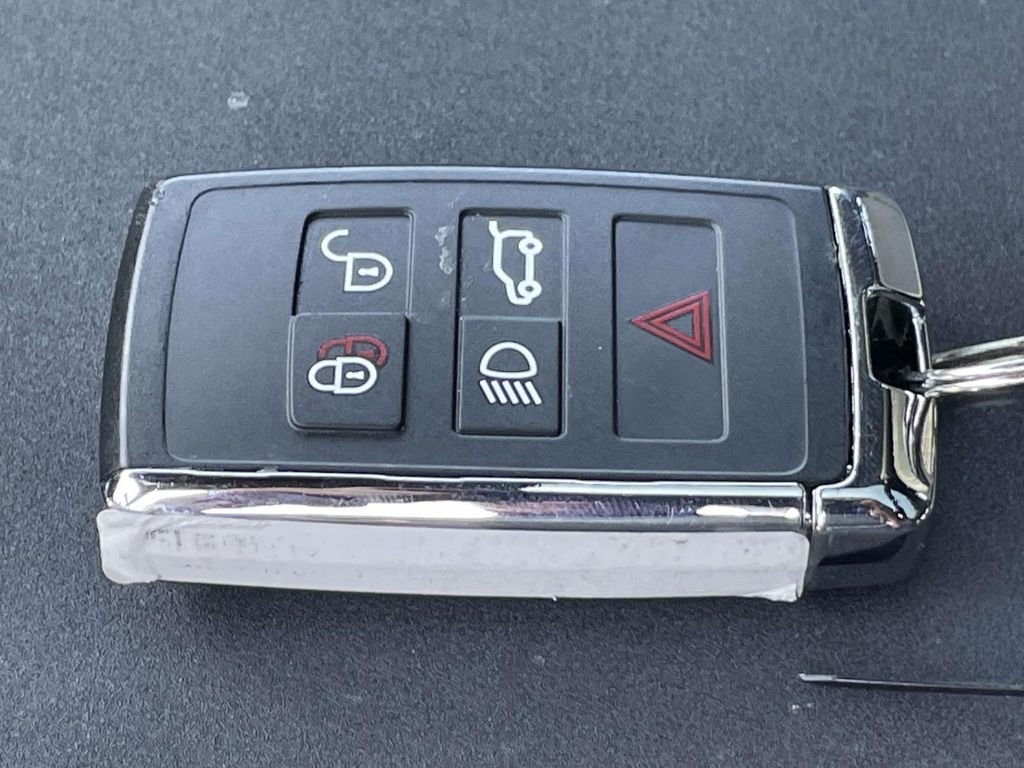 Certified Used 2023 Santorini Black Metallic Land Rover S image 39