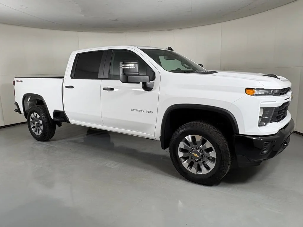 Certified Used 2025 Summit White Chevrolet Custom image 11