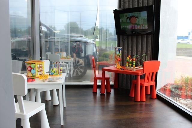 2024 Toyota Camry SE - Photo 27