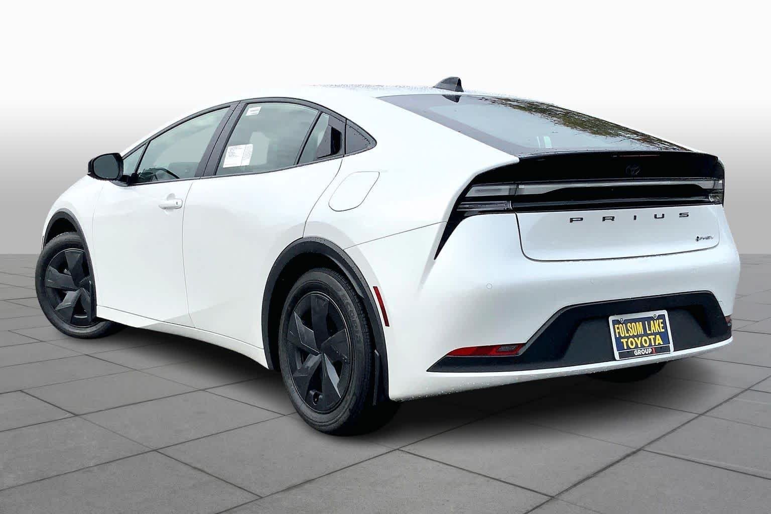 New 2026 Wind Chill Pearl Toyota SE image 12
