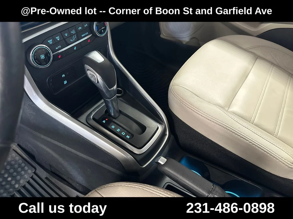 Used 2018 White Ford Titanium image 25