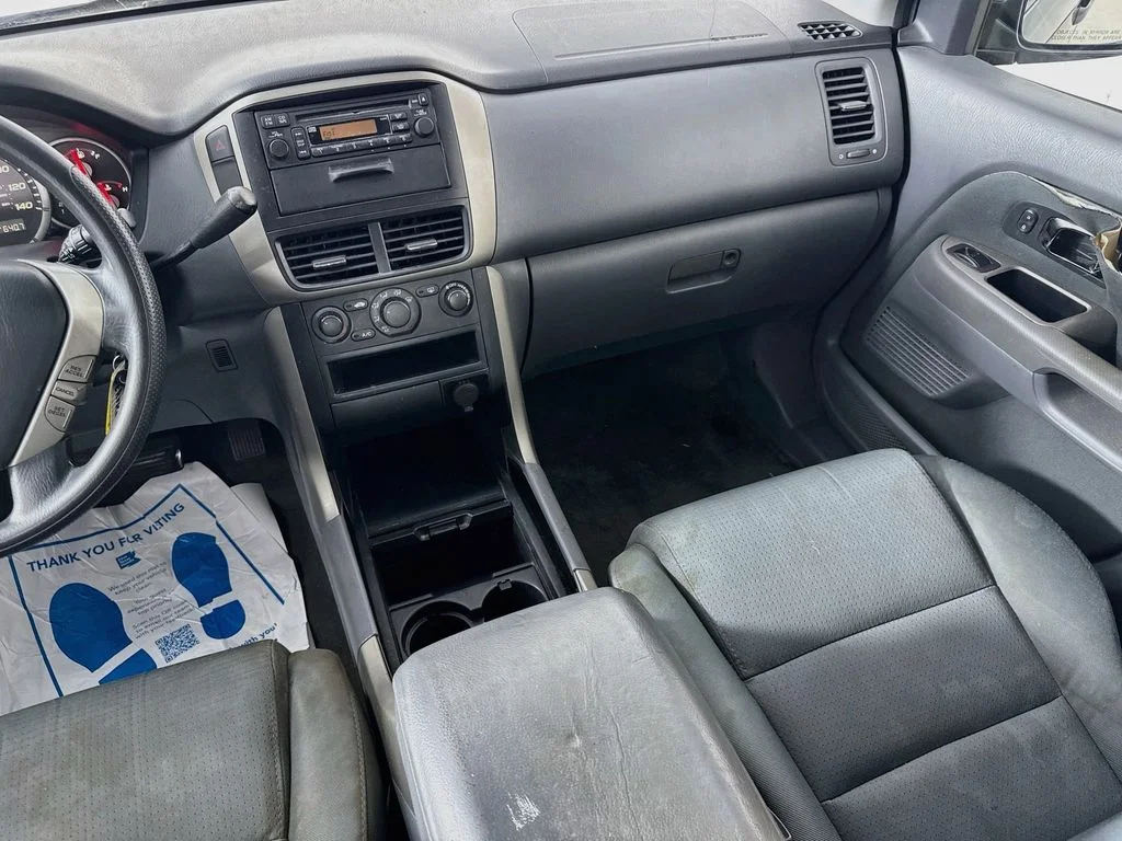 Used 2006 Gray Honda LX image 27