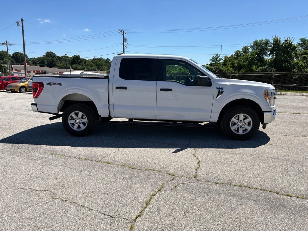 Used 2021 Oxford White Ford XLT image 5
