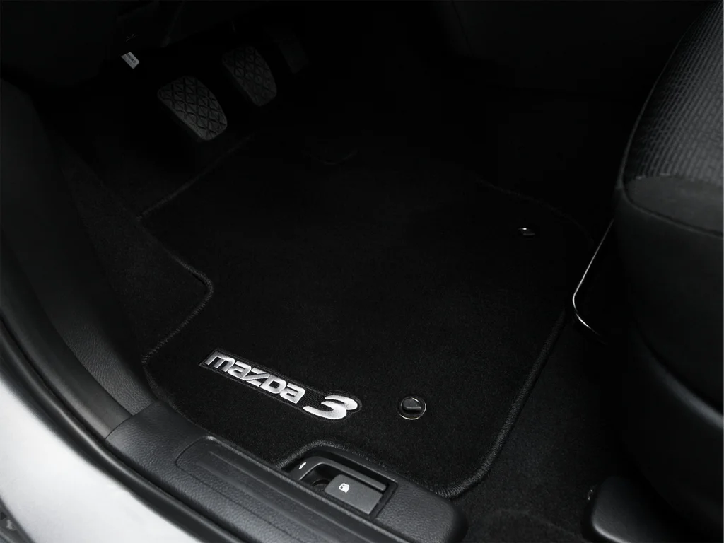 Used 2010 Silver Mazda i Sport image 56