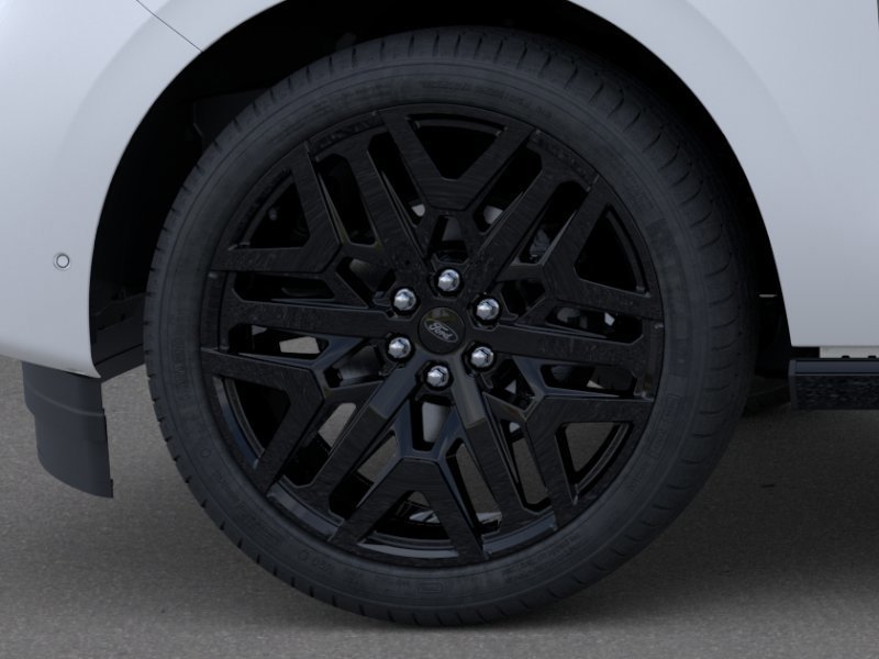 New 2026 Star White Metallic Tri-Coat Ford MAX Platinum® image 19