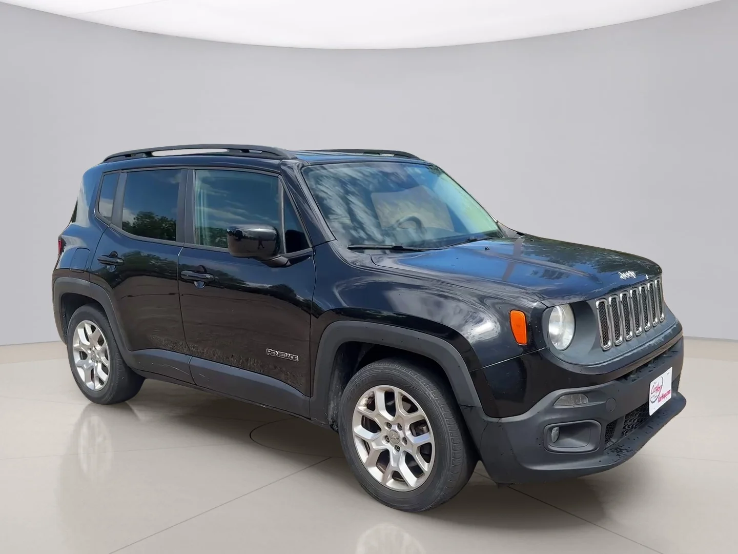 Used 2015 Black Jeep LATITUDE FWD image 7