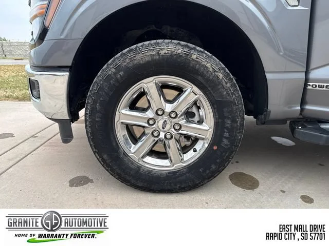 Used 2024 Grey Ford XLT image 25