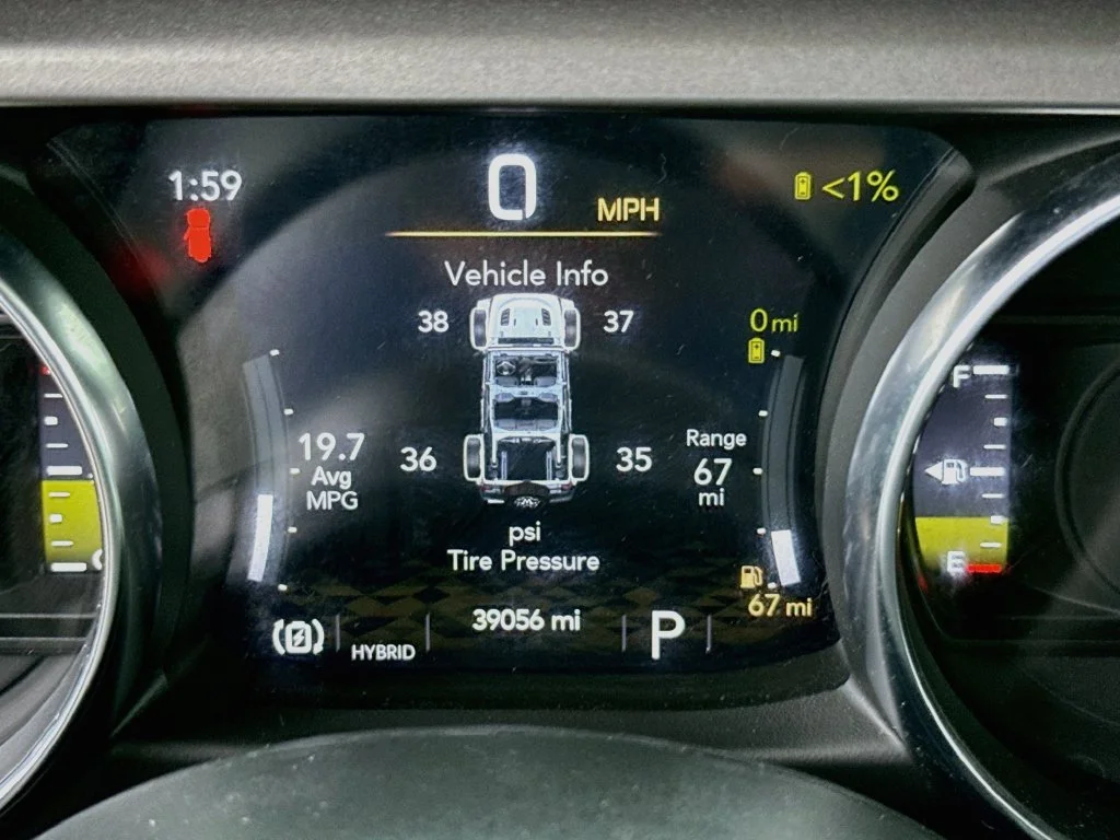 Used 2023 White Jeep Rubicon 4xe image 13